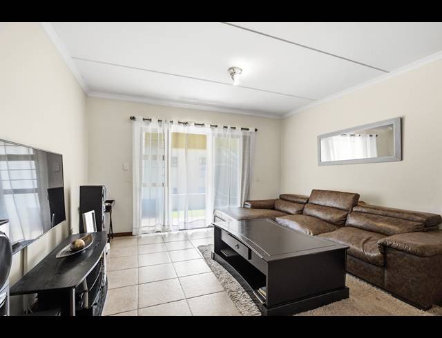 2 BEDROOM APARTMENT FOR SALE IN PAULSHOF